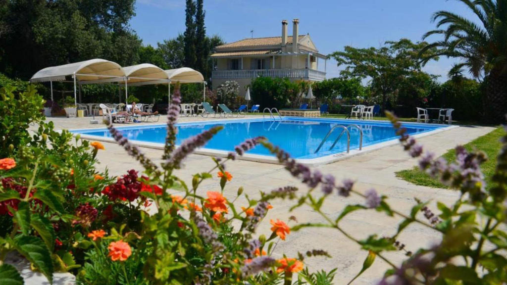 Primavera Hotel