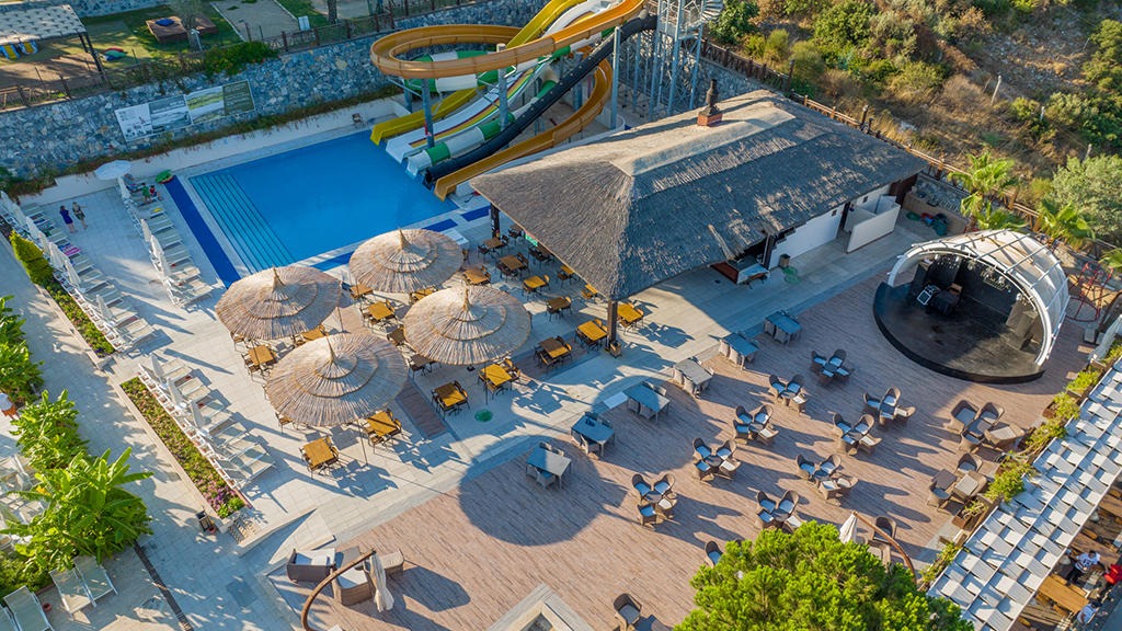 Ramada Resort By Wyndham Kushadasi Golf