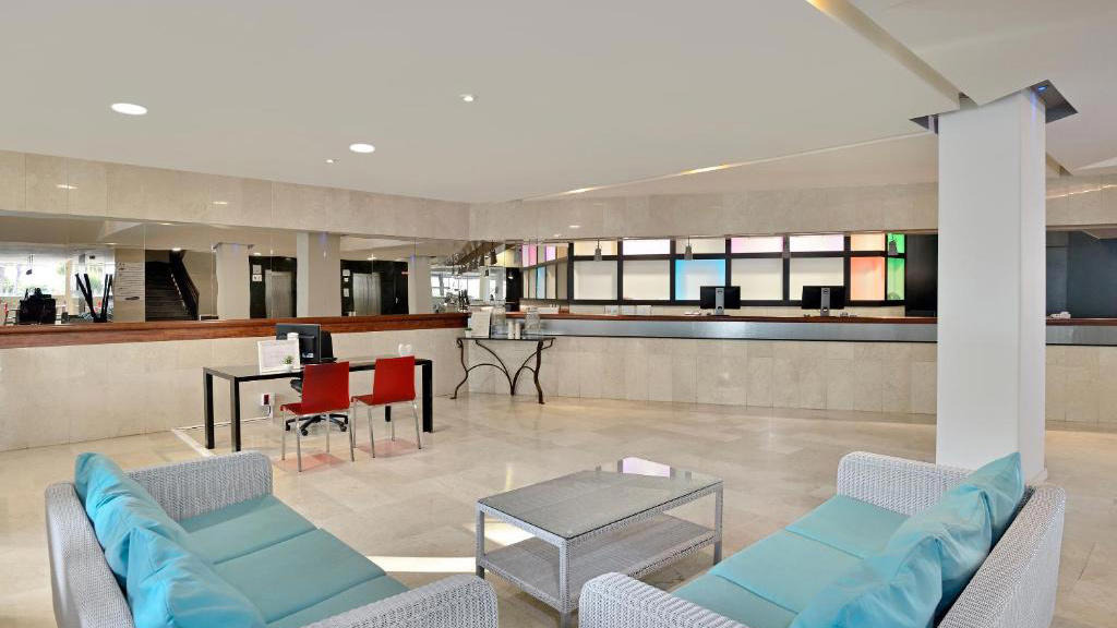 Sol Barbados Hotel