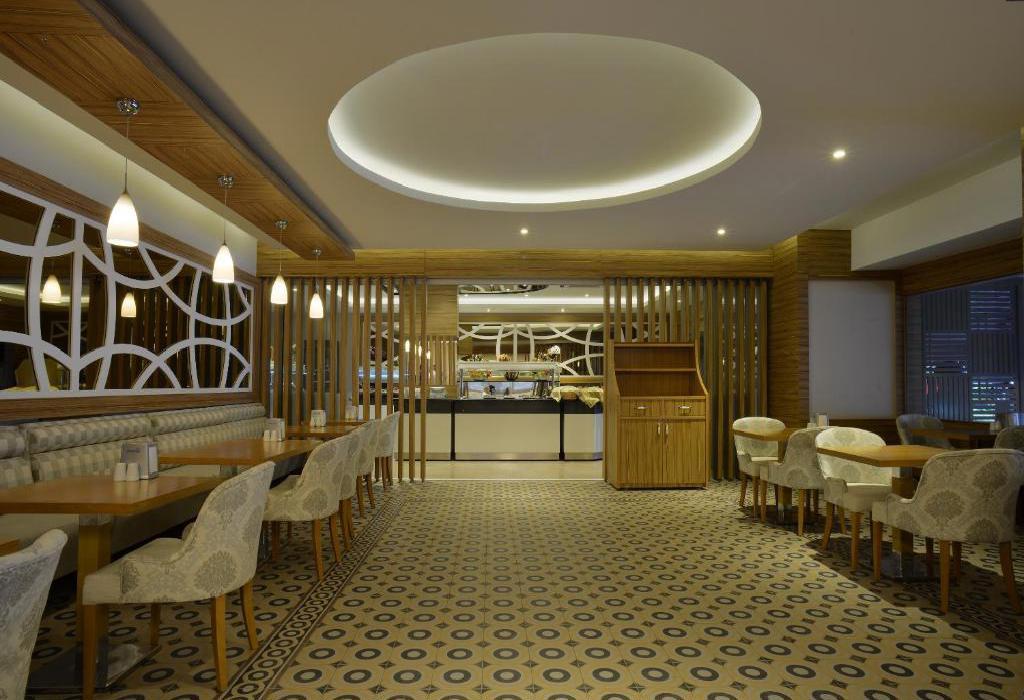 Hotel Maris Beach