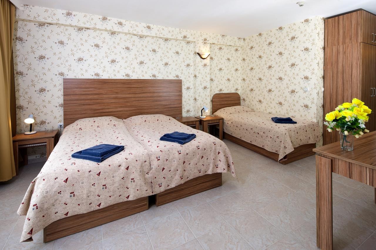 Hotel Yantra