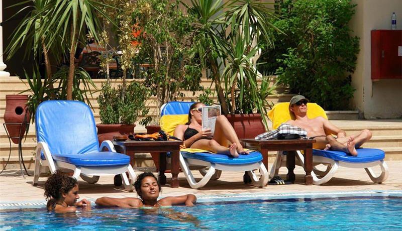 Elysees Dream Beach Hotel