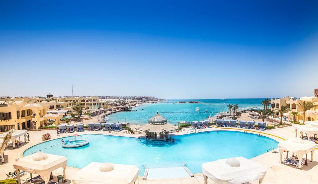 Sunny Days Resort Spa & Aquapark