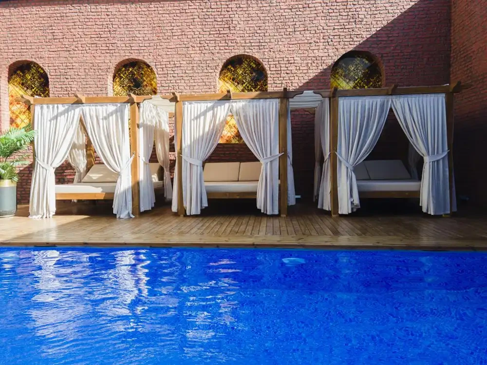 Duqqan Deluxe Hotel