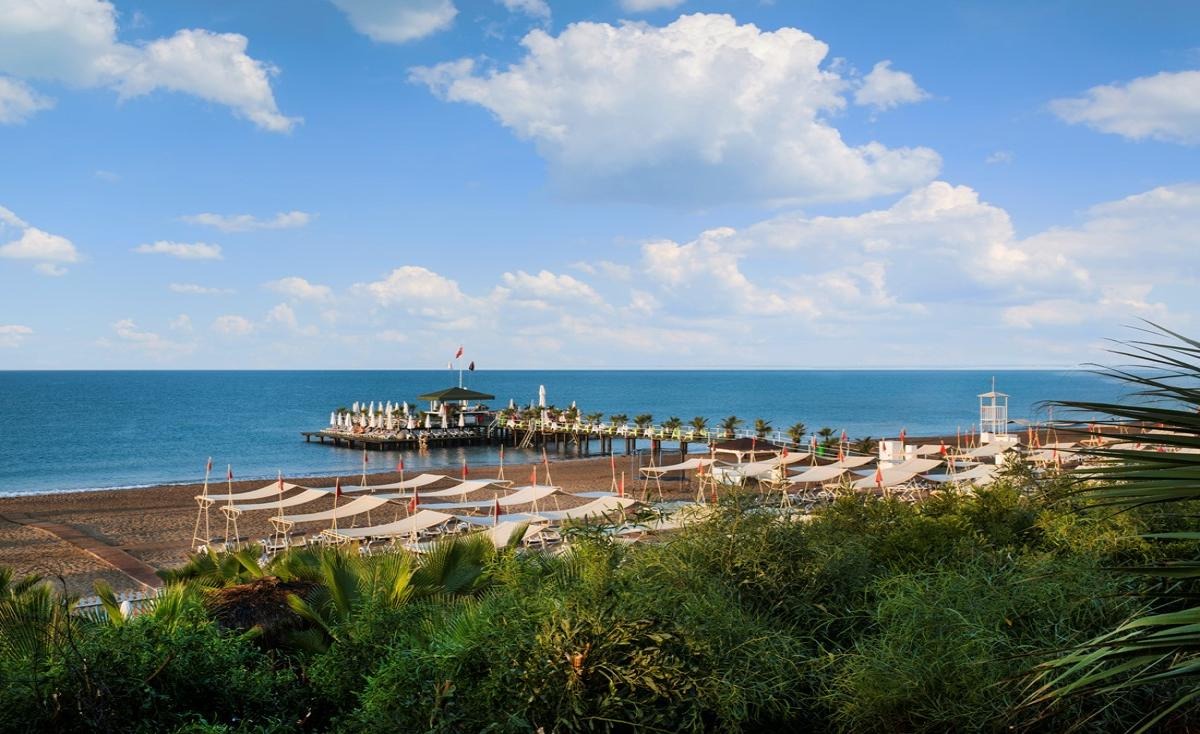 Delphin Palace Resort Hotel