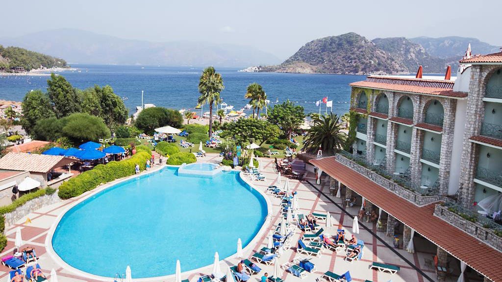 Hotel Marti La Perla