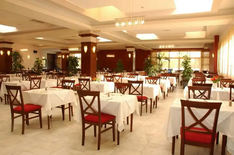 Hotel Montenegro Beach Resort