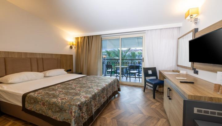 Crystal Aura Beach Resort and Spa