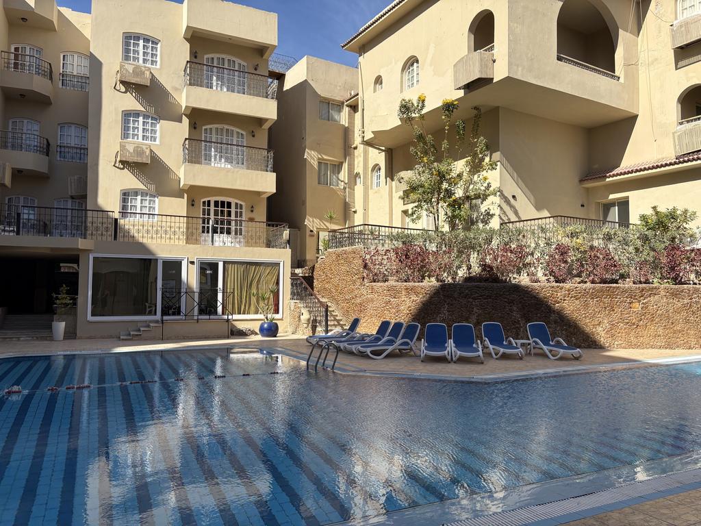 Elysees Dream Beach Hotel