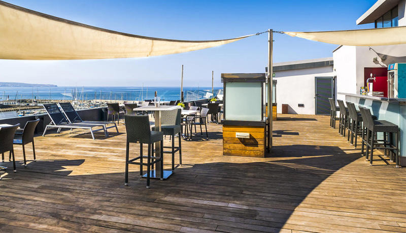Nautic Hotel