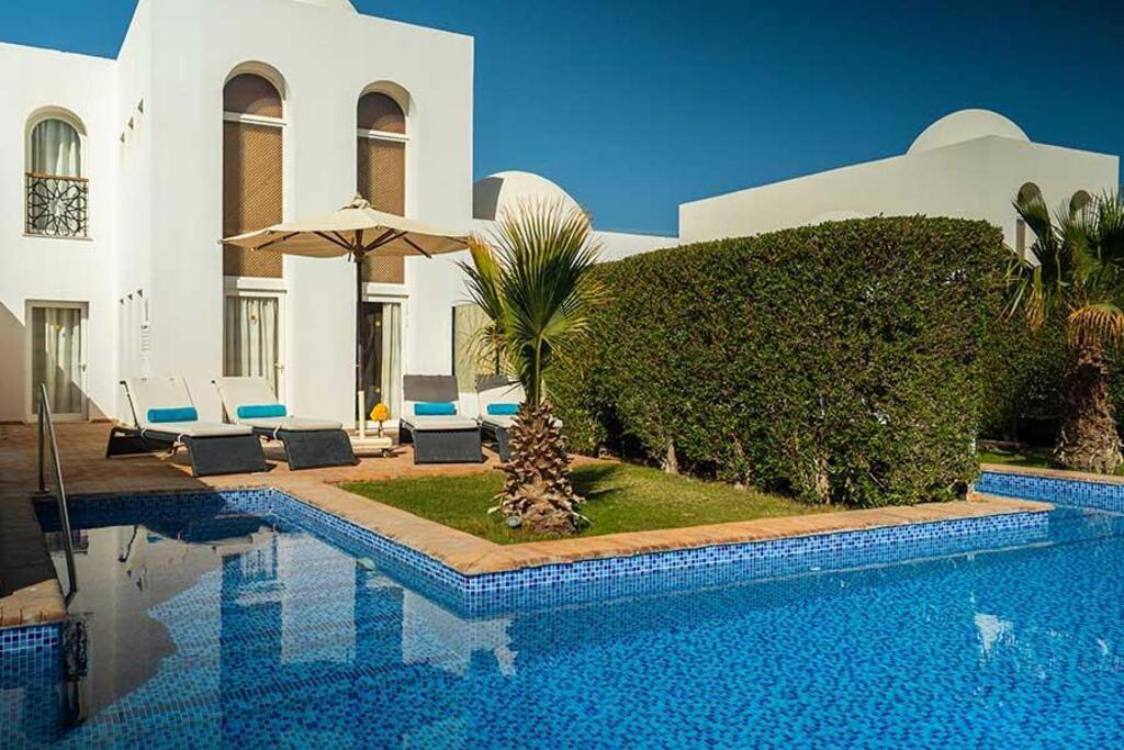 Fort Arabesque Resort Spa & Villas