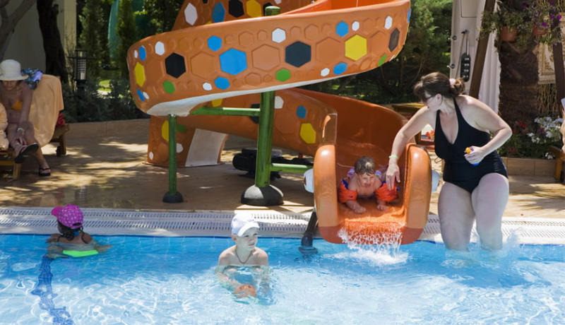 Latanya Park Resort