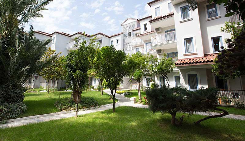 Paloma Marina Suites
