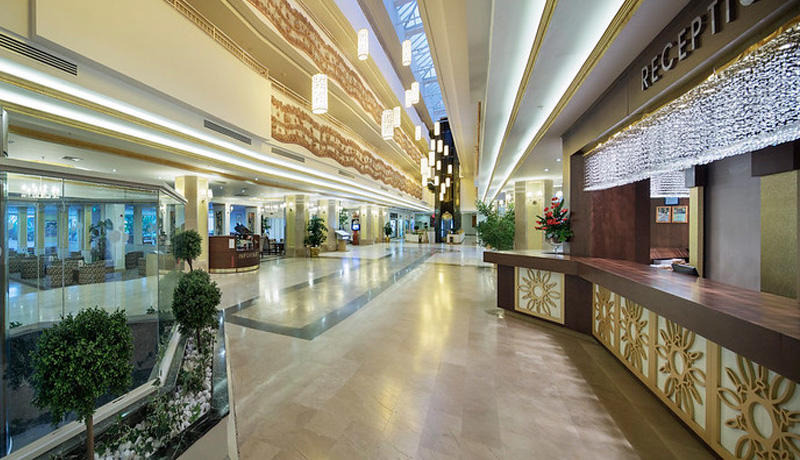 Crystal Tat Beach Golf Resort and Spa