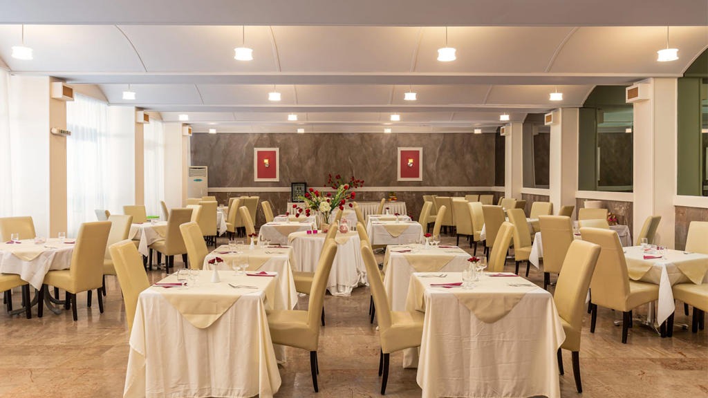 Oasis Hotel  Krf