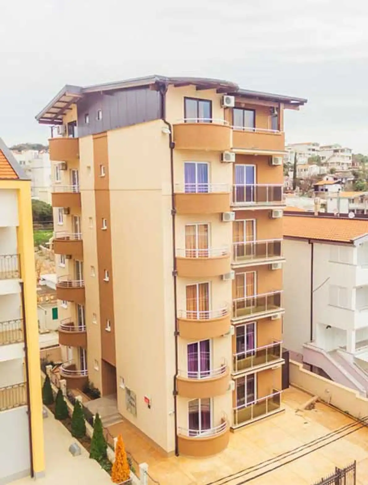 Apartmani Lara S