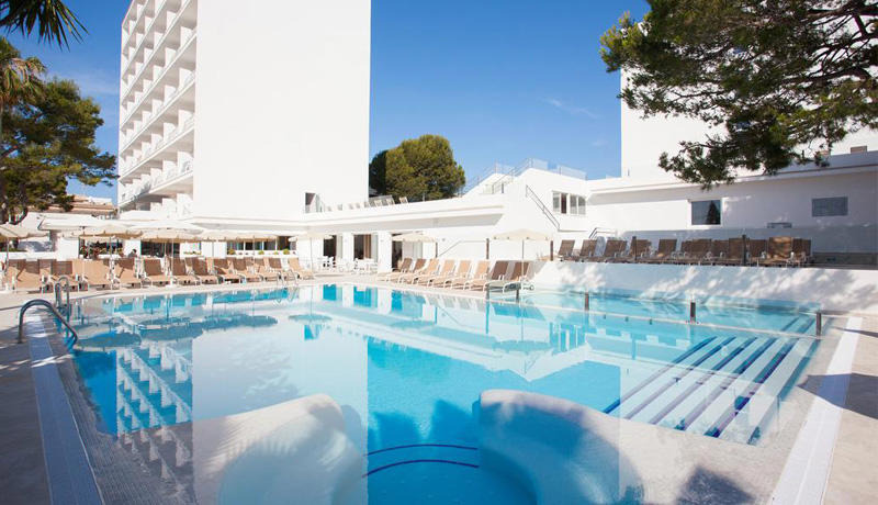 Grupotel Farrutx Hotel