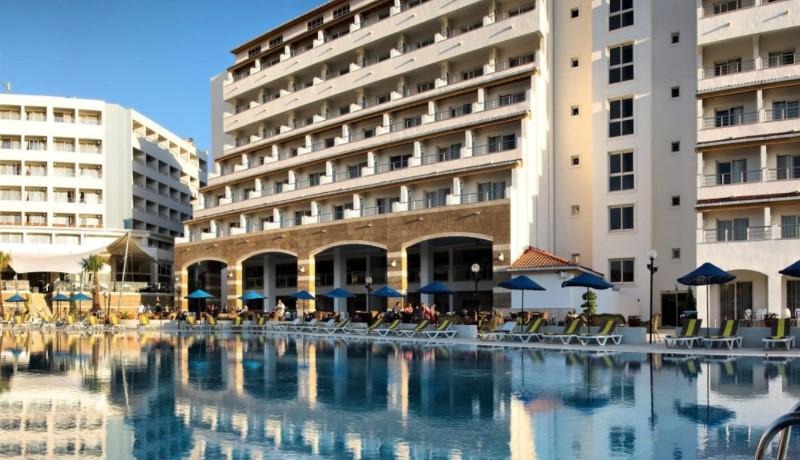 Batihan Beach Resort & Spa