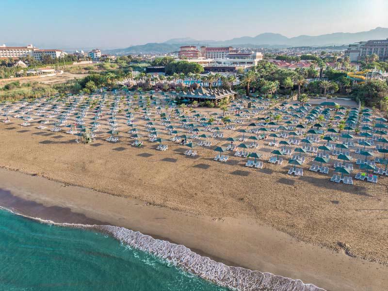 Paloma Oceana Resort