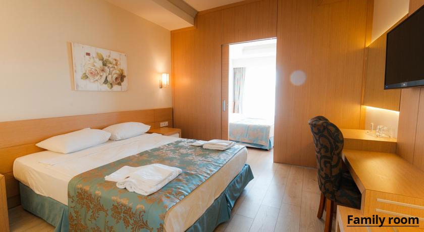 Loceanica Beach Resort Hotel