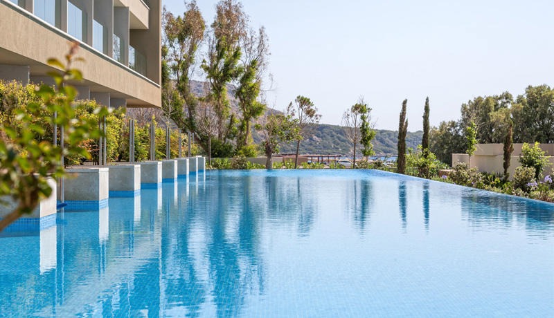 Amada Colossos Hotel