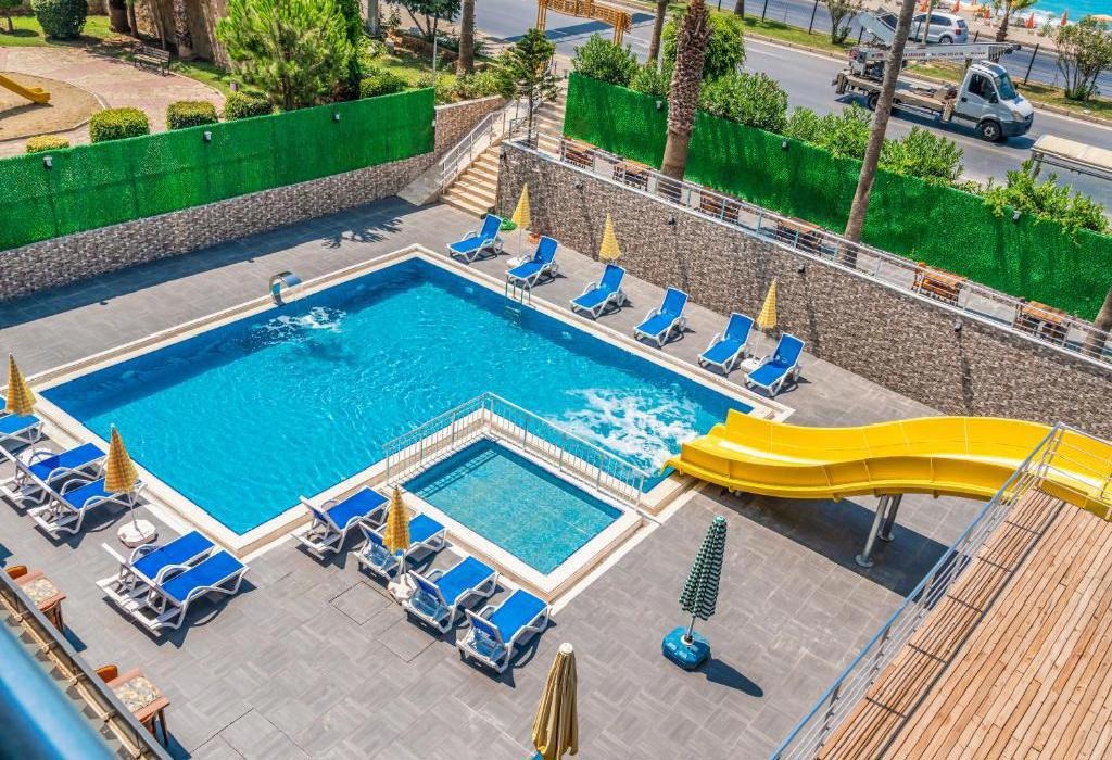 Hotel Arsi Paradise Beach
