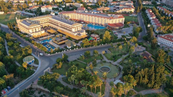Crystal De Luxe Resort and Spa