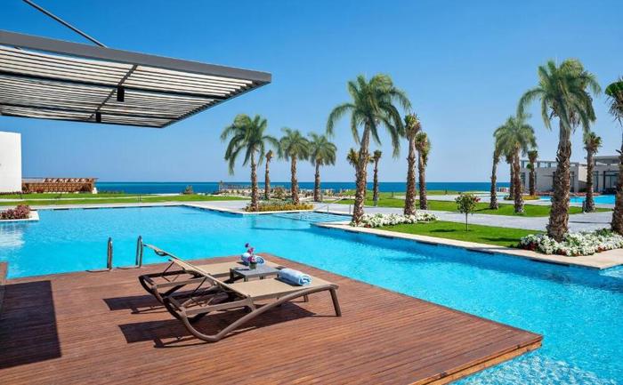 Rixos Premium Magawish Suites & Villas