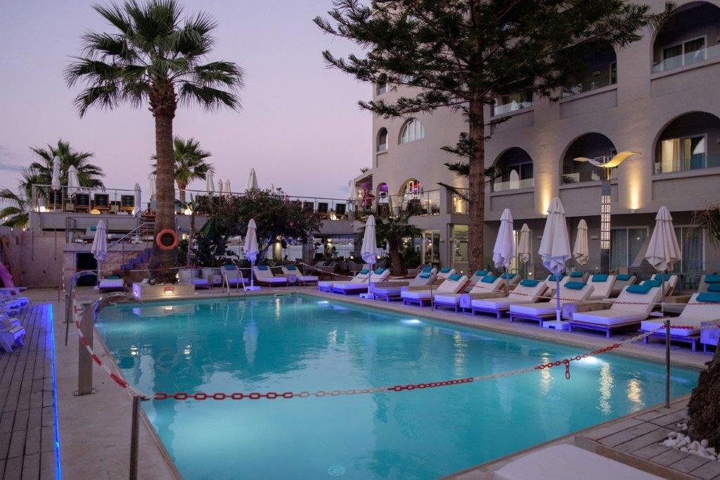 Glaros Hotel