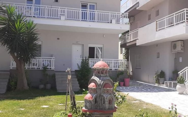 Vila Lakis 2