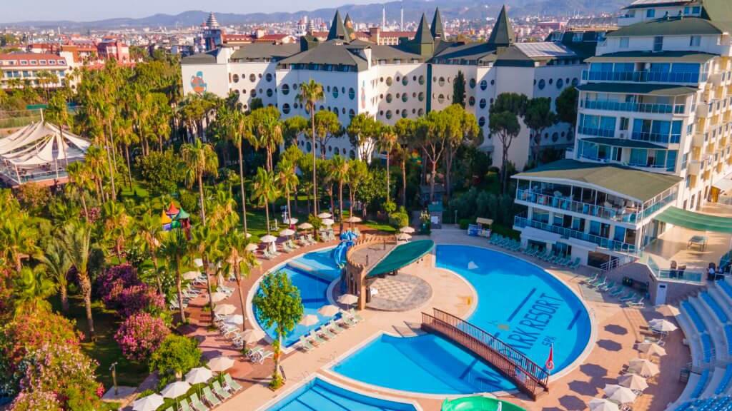 Mc Beach Park Resort Hotel