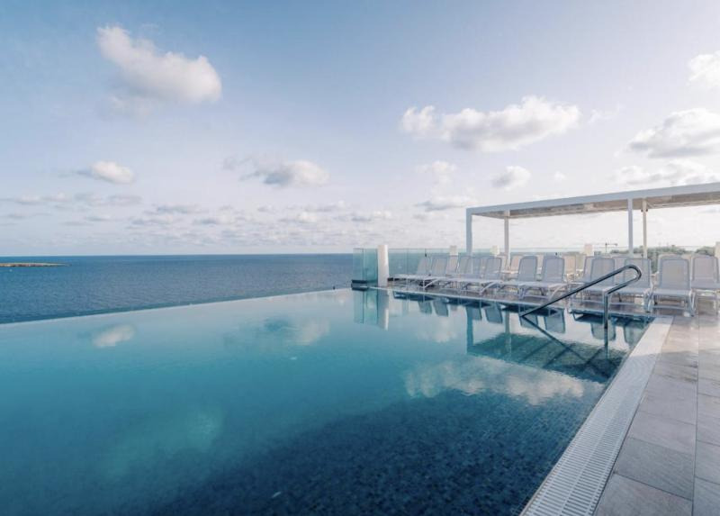 Seaview Hotel