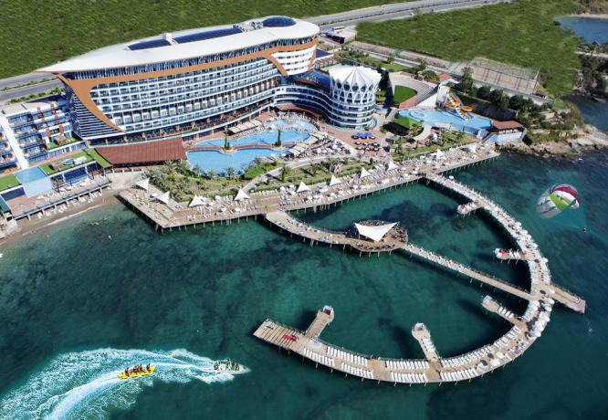 Granada Luxury Resort & Spa