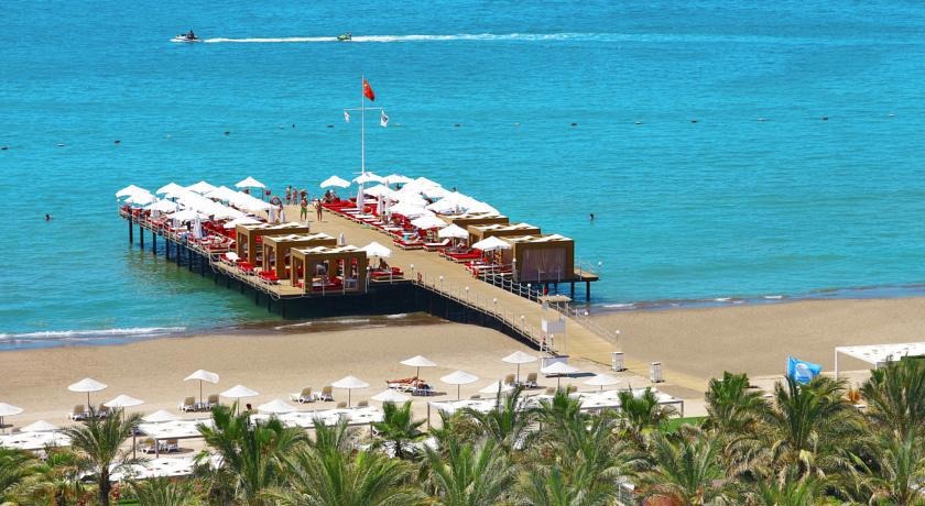 Adam and Eve Hotel