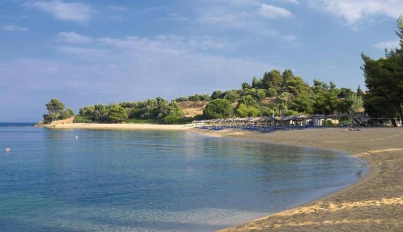 Lagomandra Beach
