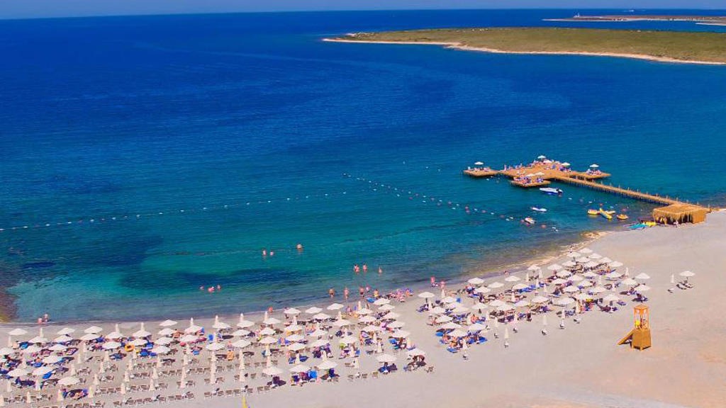 Aquasis De Luxe Resort & Spa