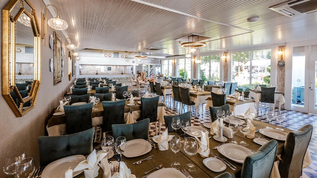 Side Star Beach Hotel