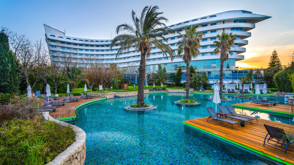 Concorde Deluxe Resort