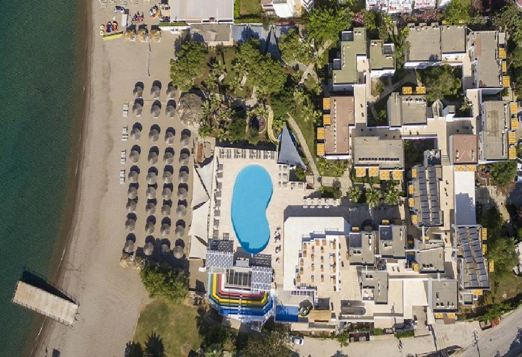 Hotel Charm Beach