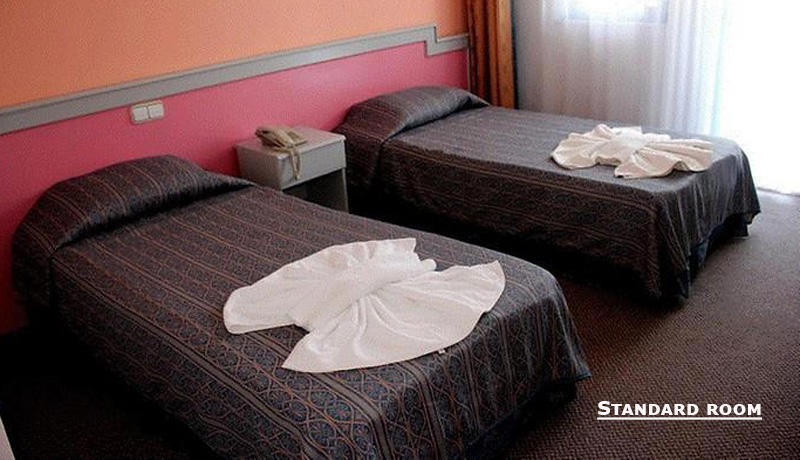 Aymes Hotel