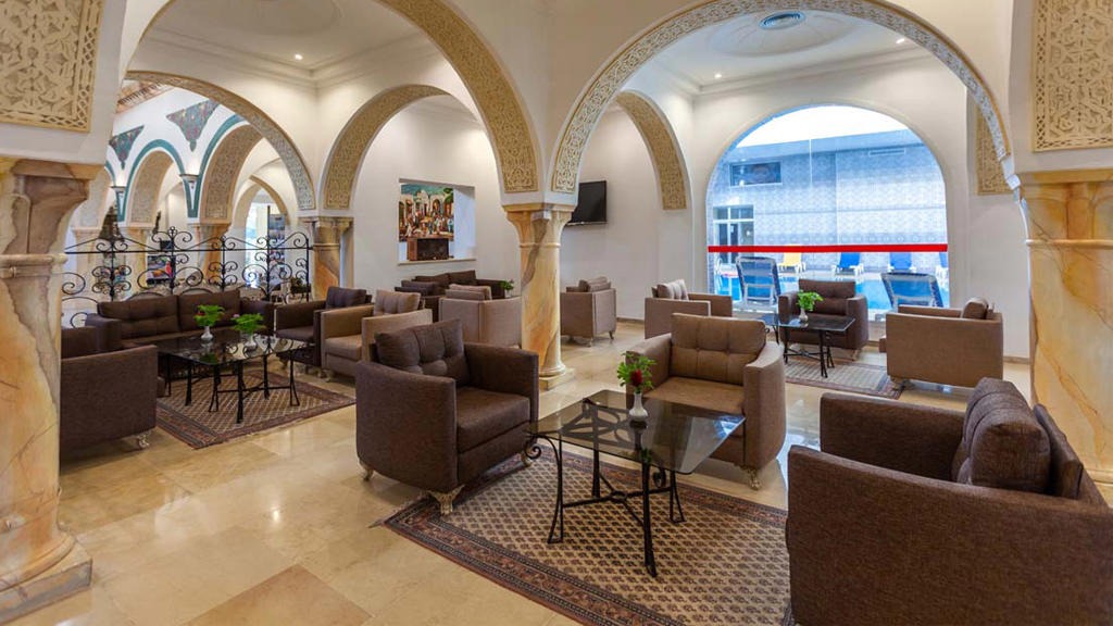 Zodiac Hotel 