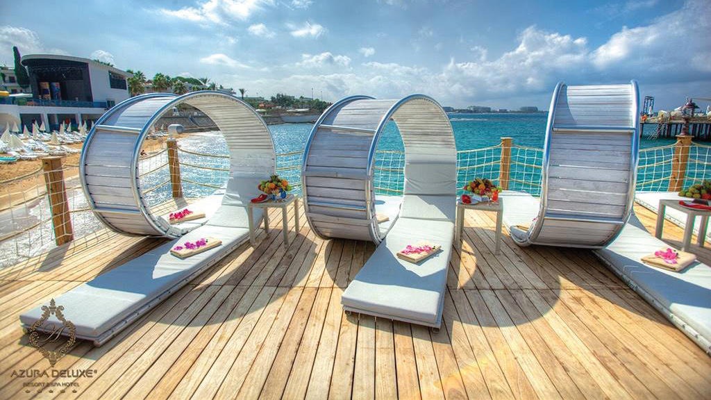 Azura Deluxe Resort & Spa