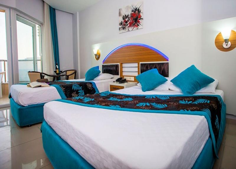 Kleopatra Ada Beach Hotel