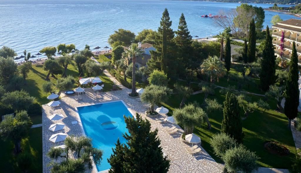 Delfinia Hotel
