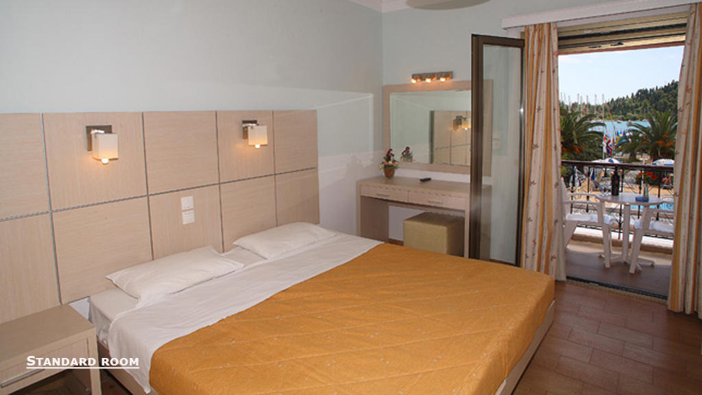 Athos Hotel