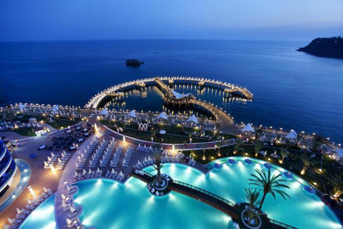 Granada Luxury Resort & Spa
