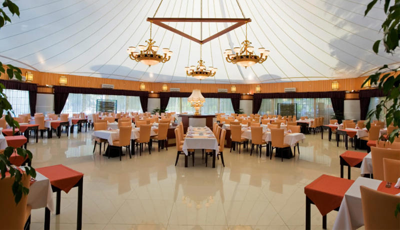 Latanya Park Resort