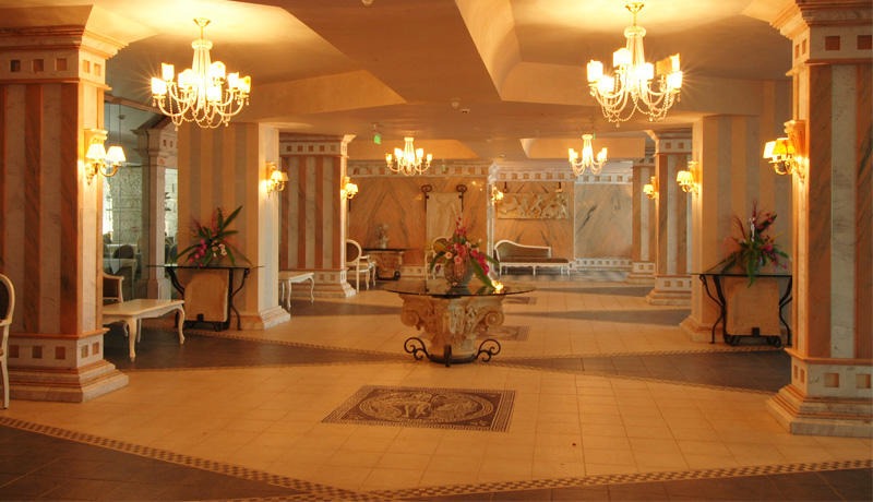 Chaika Beach Resort
