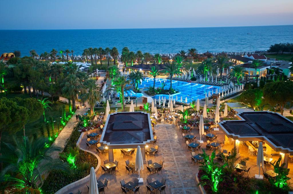 Hotel Crystal Tat Beach Golf Resort & Spa