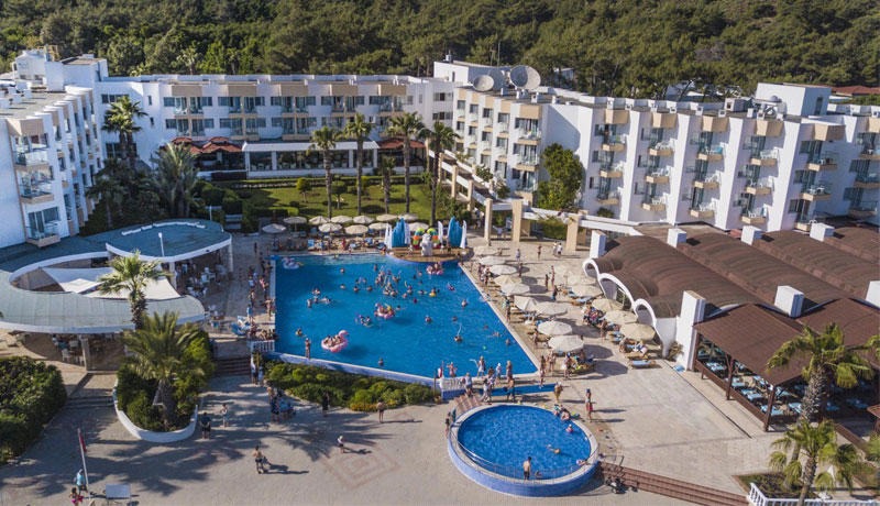 Fortezza Beach Resort